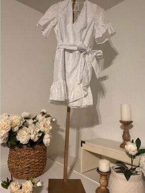 C/MEO Collective White Floral Wrap Dress with Tie Waist